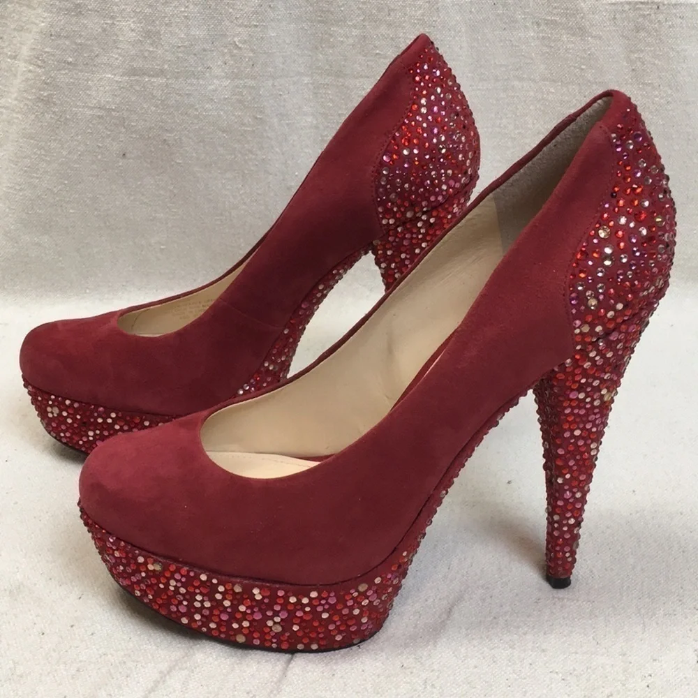 Enzo Angiolini red suede
